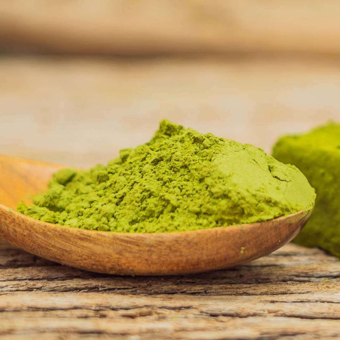 The Health Benefits of Matcha Powder Will Make You Love It Even More